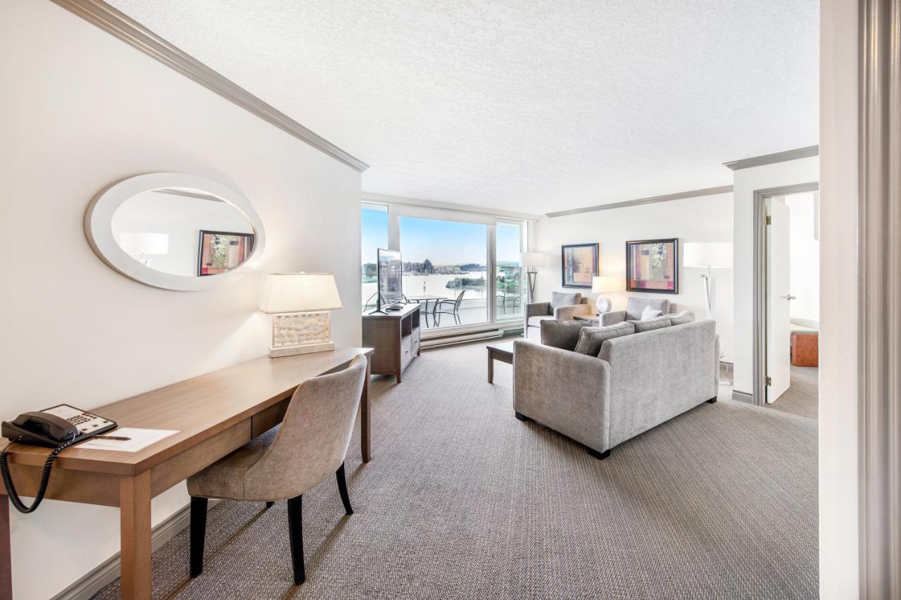 Victoria Regent Waterfront Hotel & Suites Exterior foto