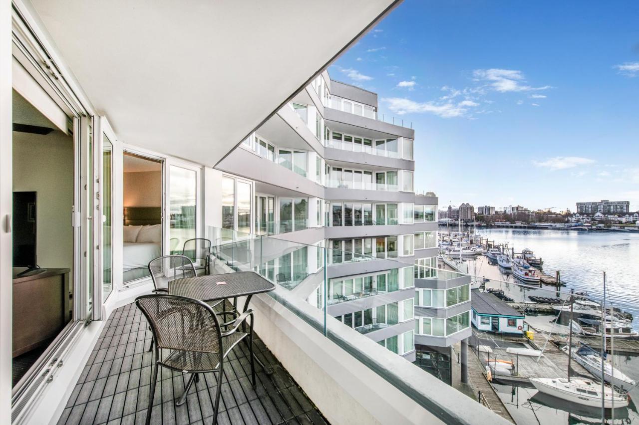 Victoria Regent Waterfront Hotel & Suites Exterior foto