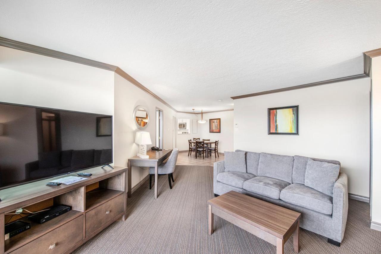 Victoria Regent Waterfront Hotel & Suites Exterior foto
